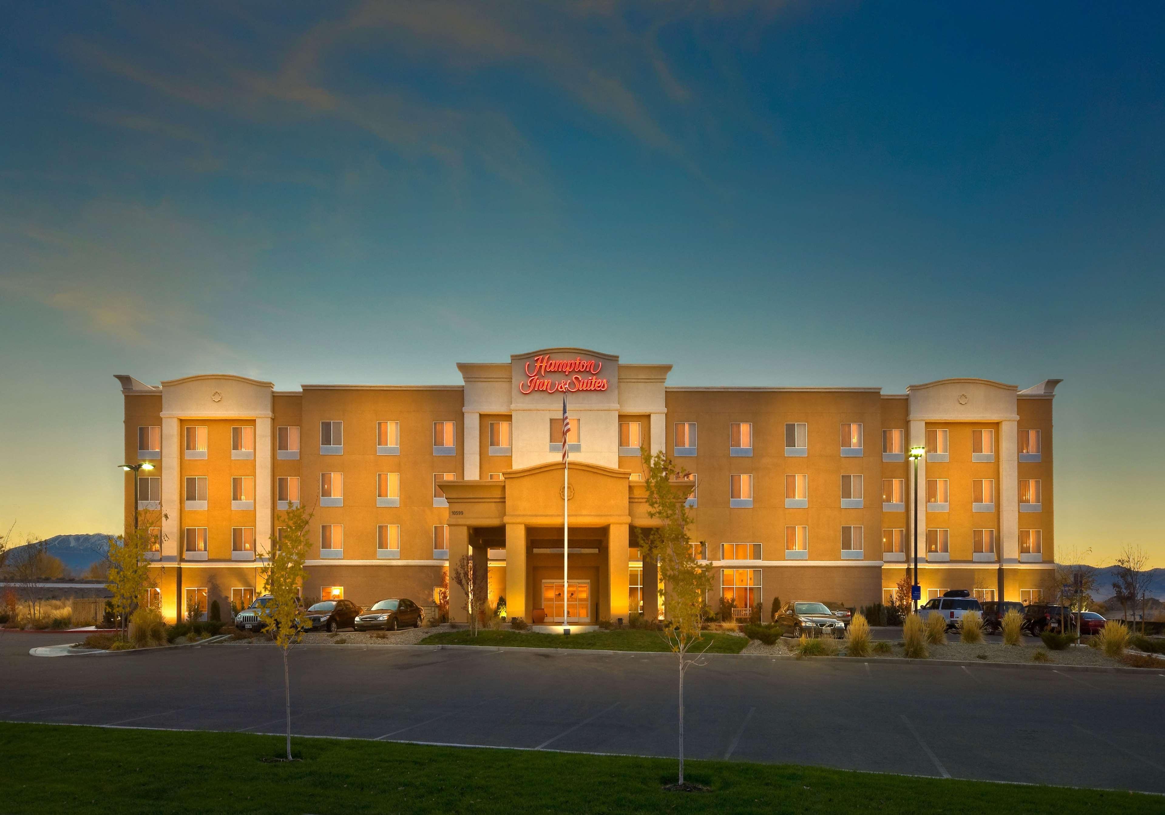 Hampton Inn & Suites Reno Exterior foto