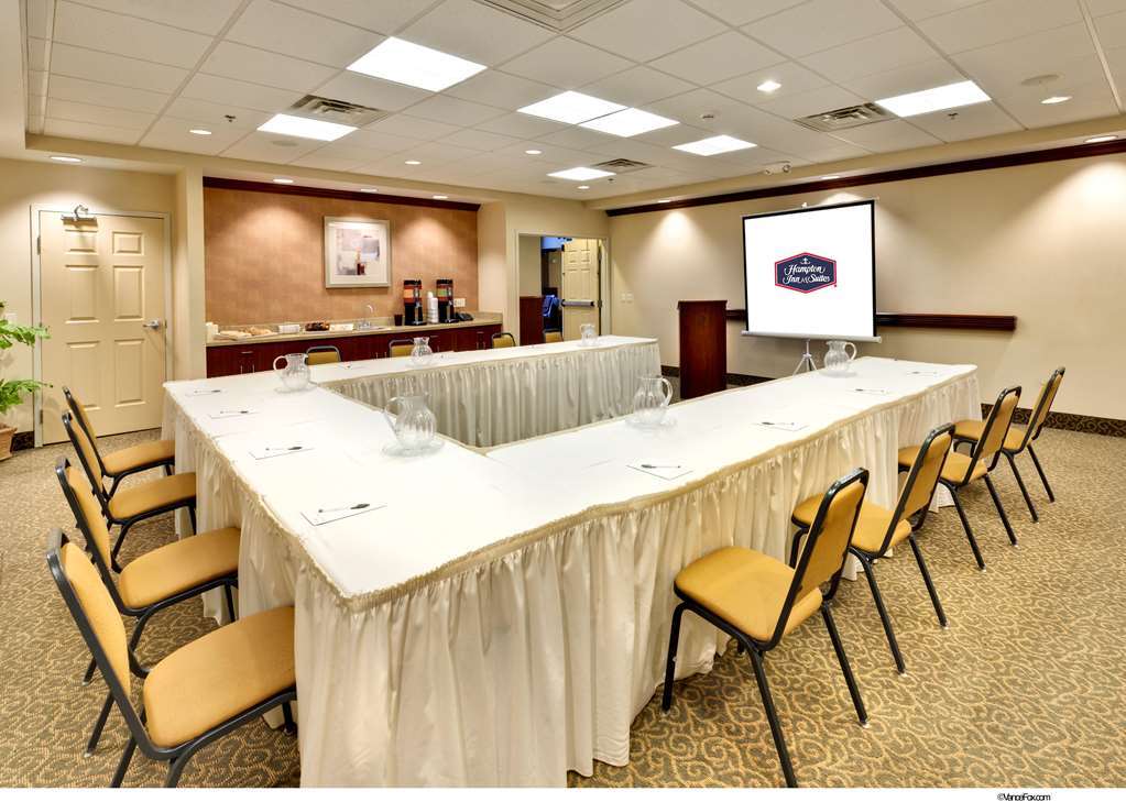 Hampton Inn & Suites Reno Facilidades foto